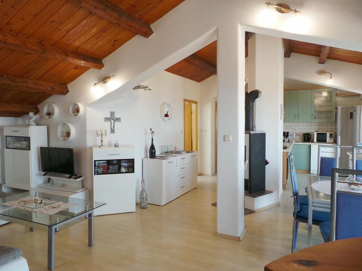 Apartment In Lovran 34848 外观 照片